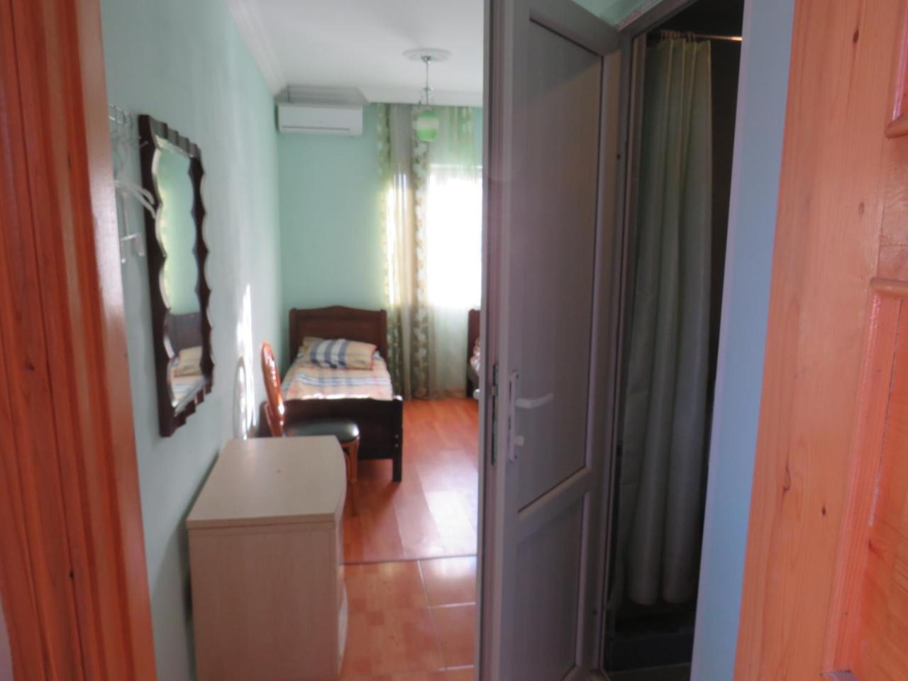 Mini Hotel On Guramishvili 22 코불레티 외부 사진